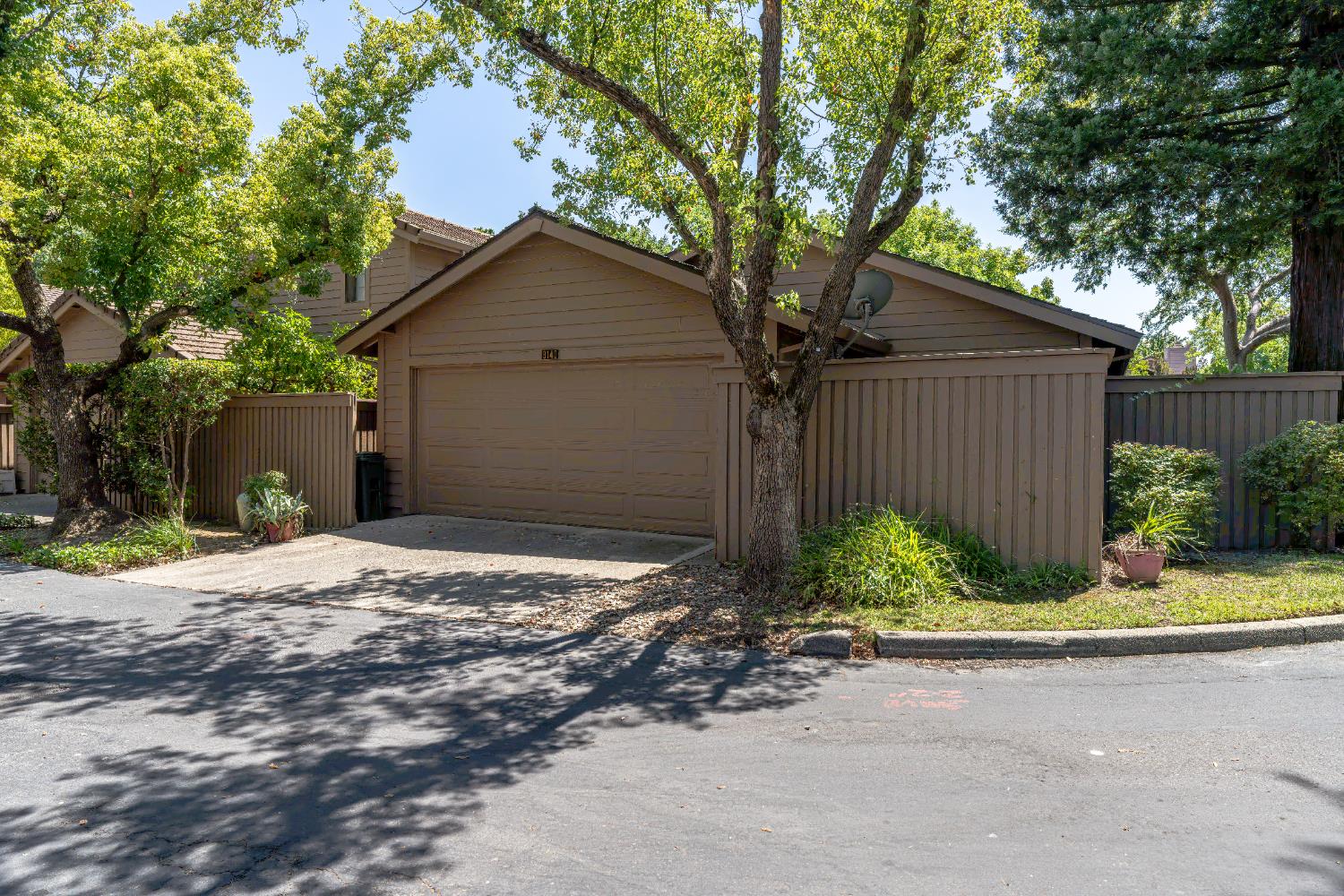 8140 Maderia Port Lane