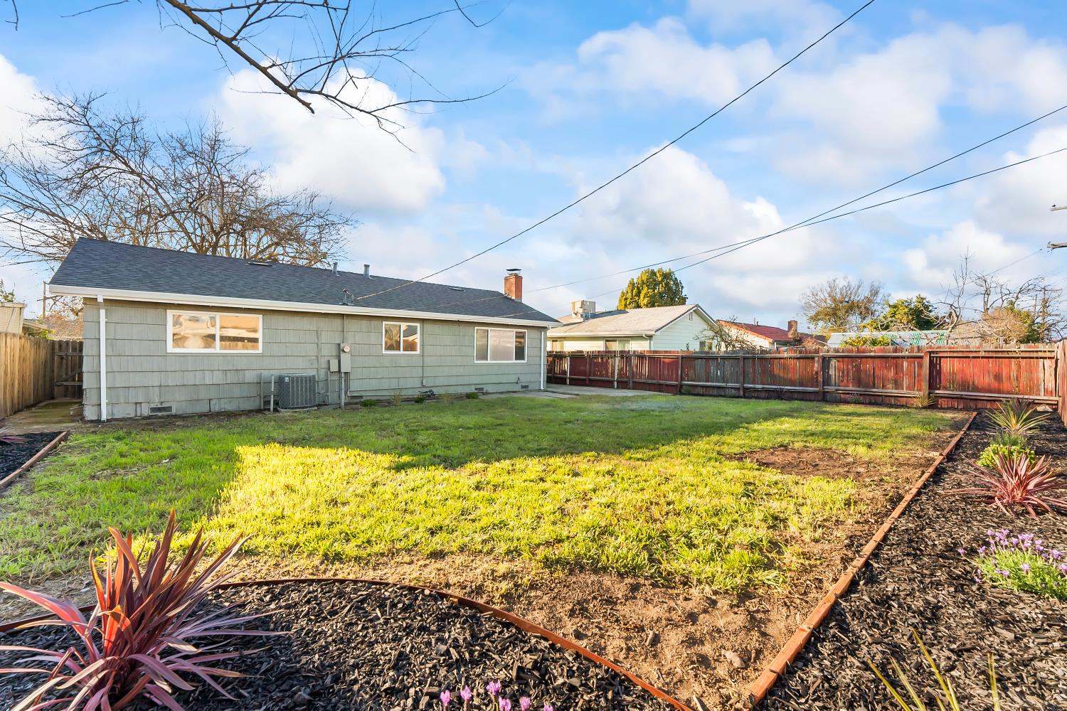 829 Morning Glory Street