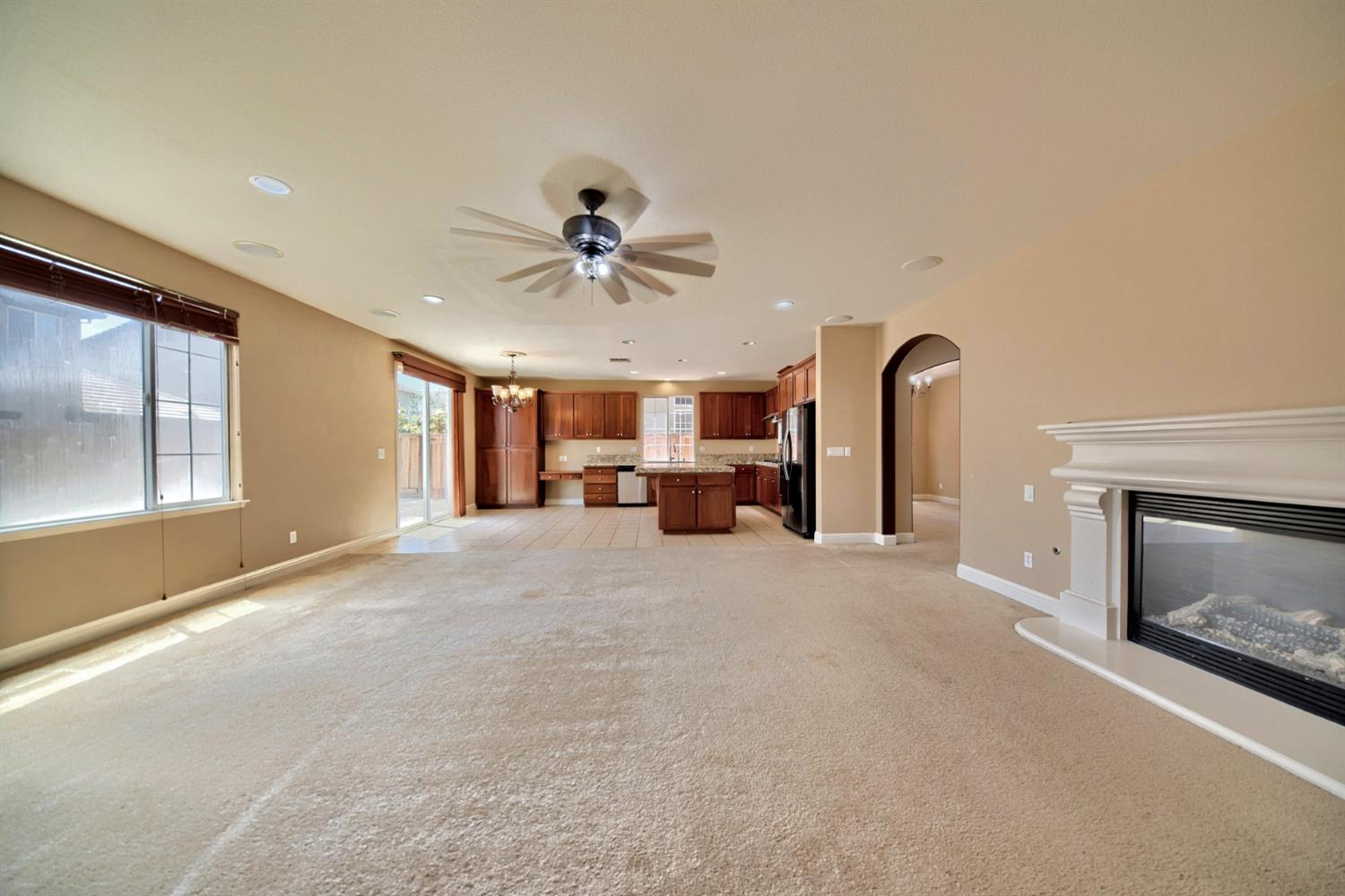 2153 Saddlebrook Lane