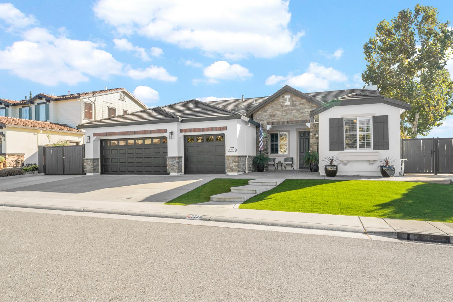 2259 Torc Mountain Lane