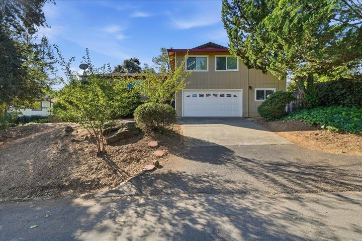 Photo 1 of 52 — 3048 Pasada Road, Cameron Park, CA 95682
