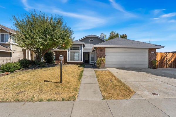 8124 PALMERSON DR, ANTELOPE, CA 95843 - Image 12a5091eef5a7ee9acdc4a3dcab0f6dc/2145339293