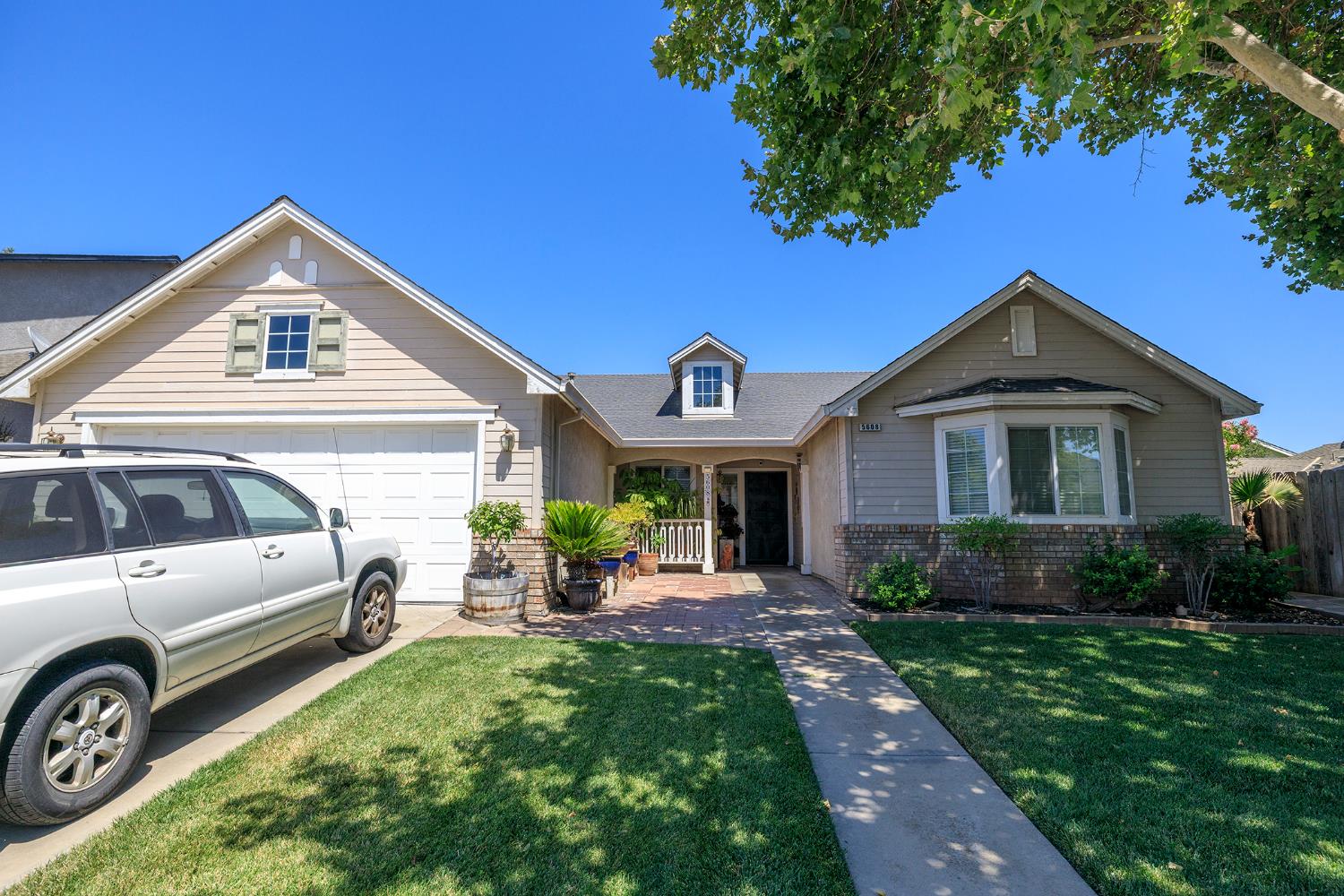 5608 Chancellor Way
