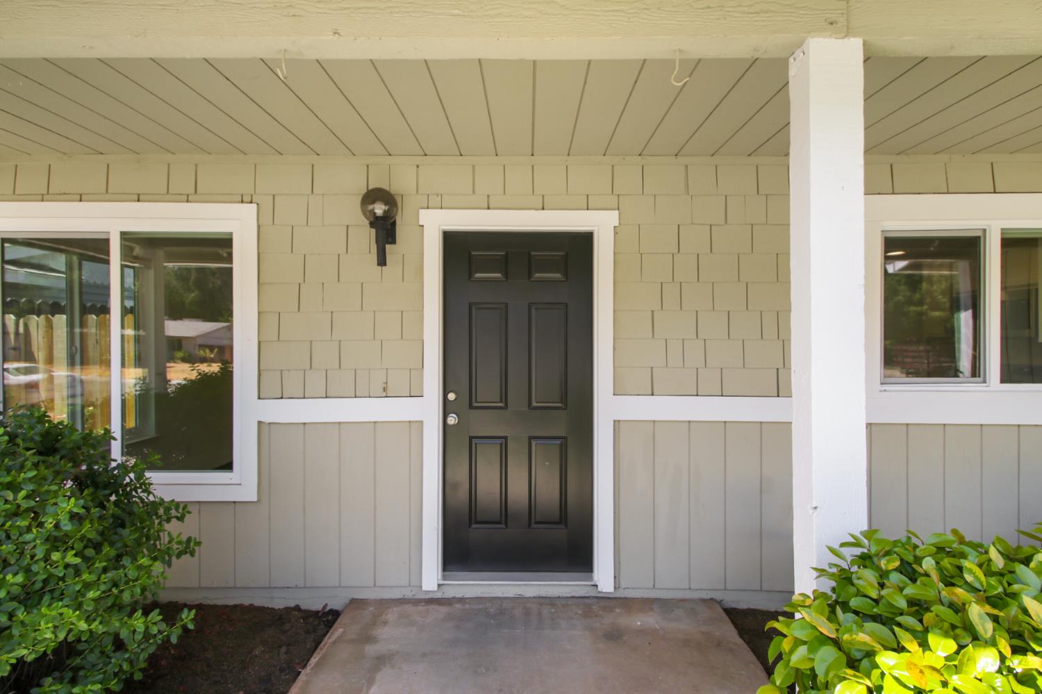 3478 Nut Plains Drive