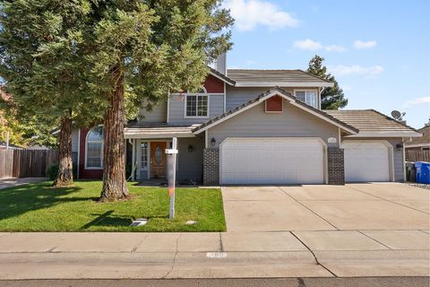 365 Sparrow Drive Galt CA 95632