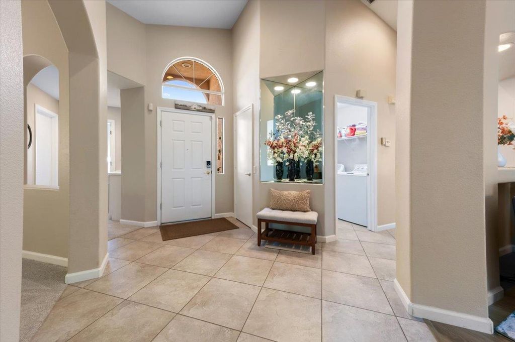 Photo of 7692 Timberrose Way, Roseville, CA 95747 (MLS # 225132468)