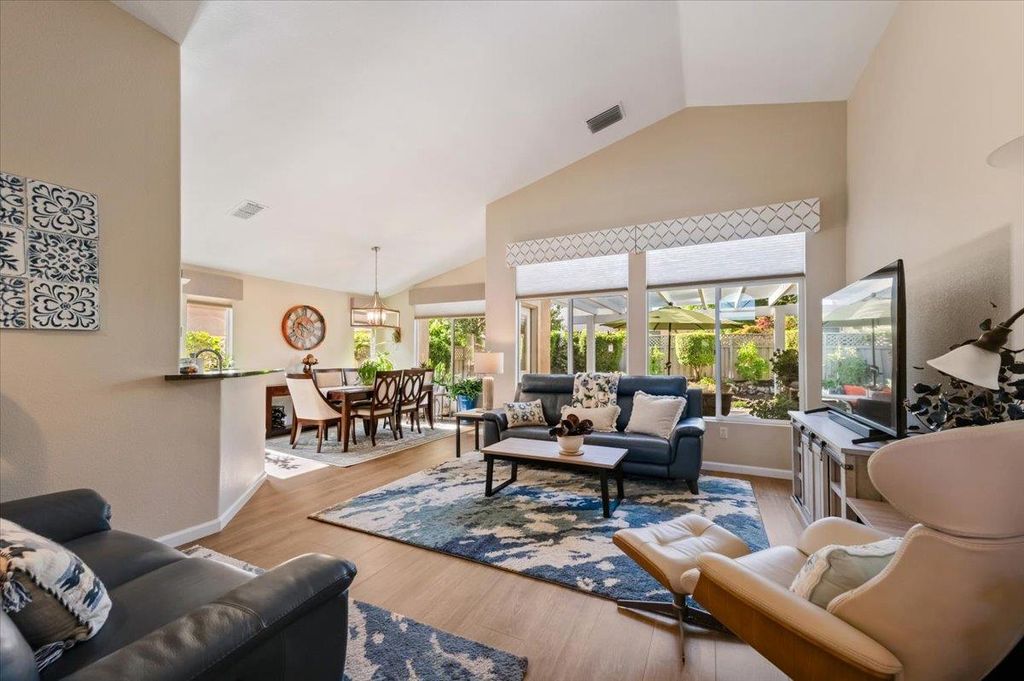 Photo of 7692 Timberrose Way, Roseville, CA 95747 (MLS # 225132468)