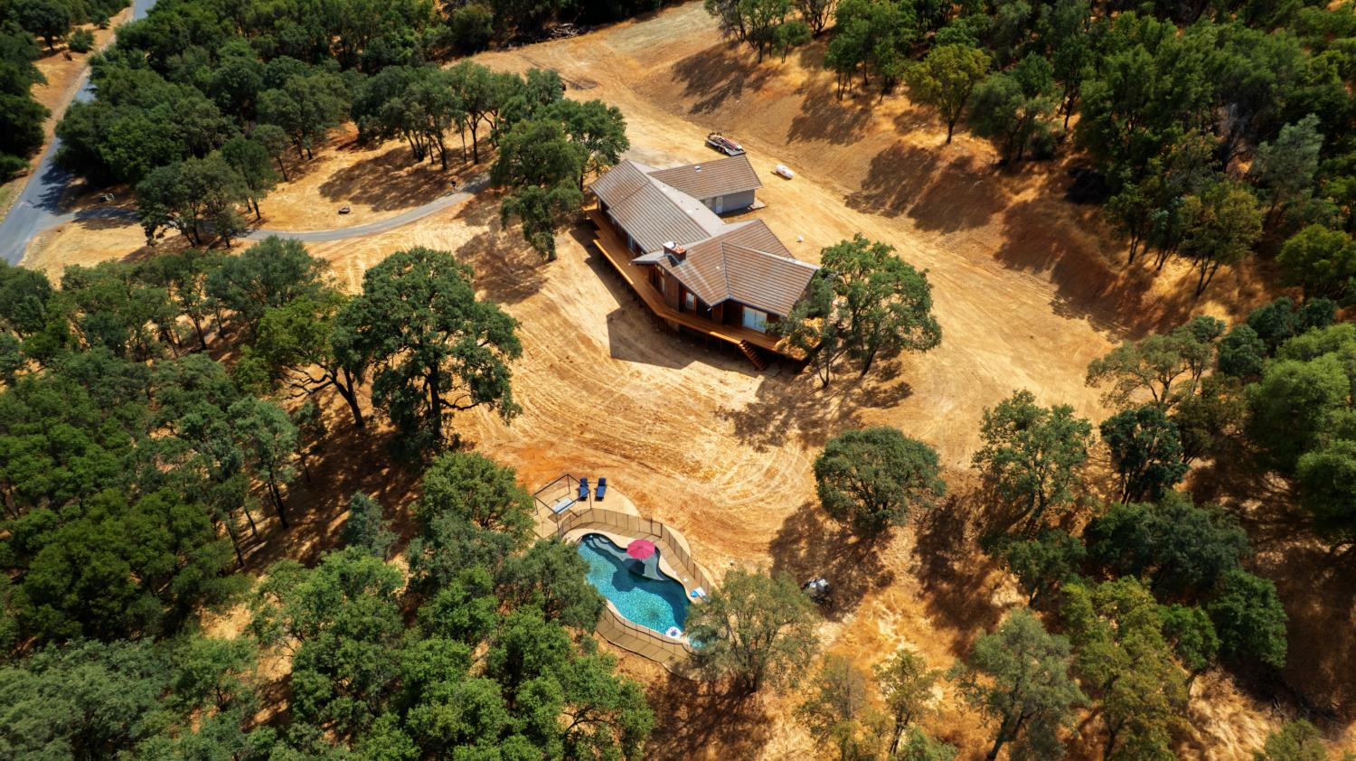3951 Safari Trail
