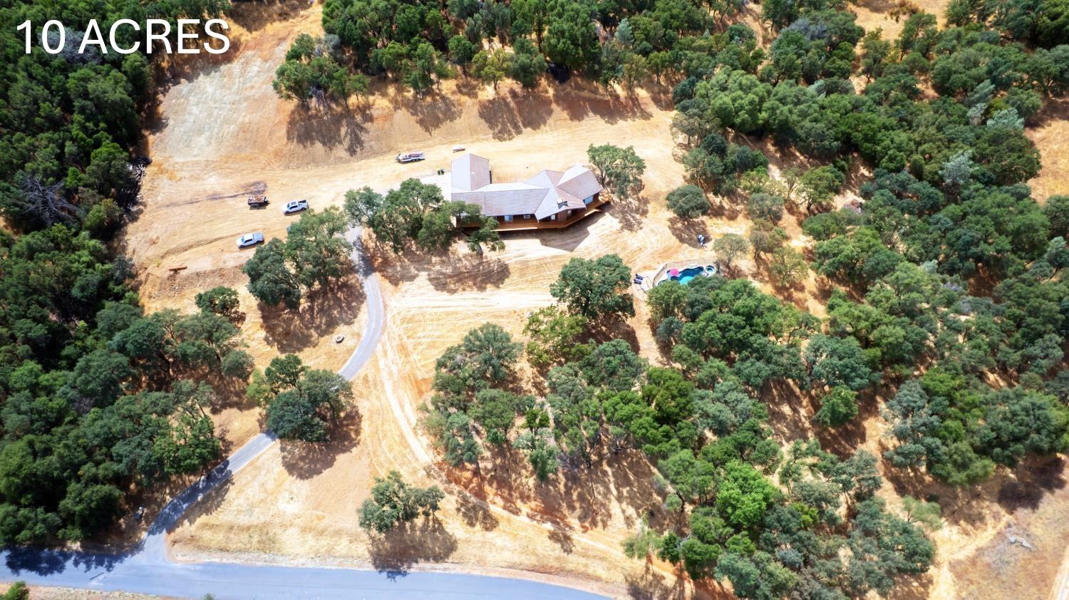 3951 Safari Trail