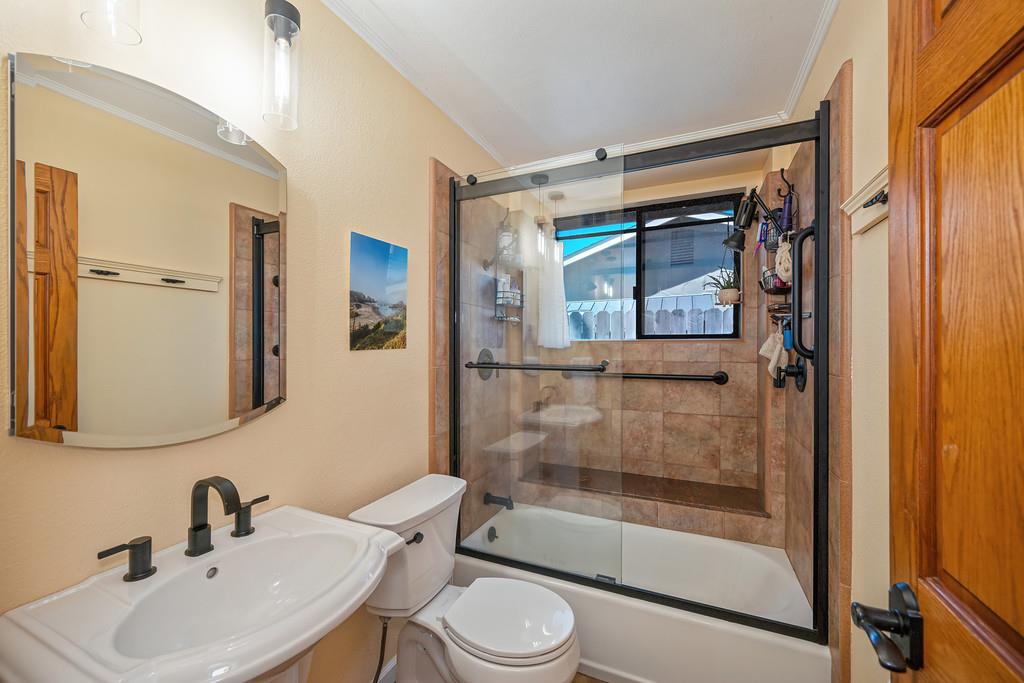 9217 Castlemont Circle