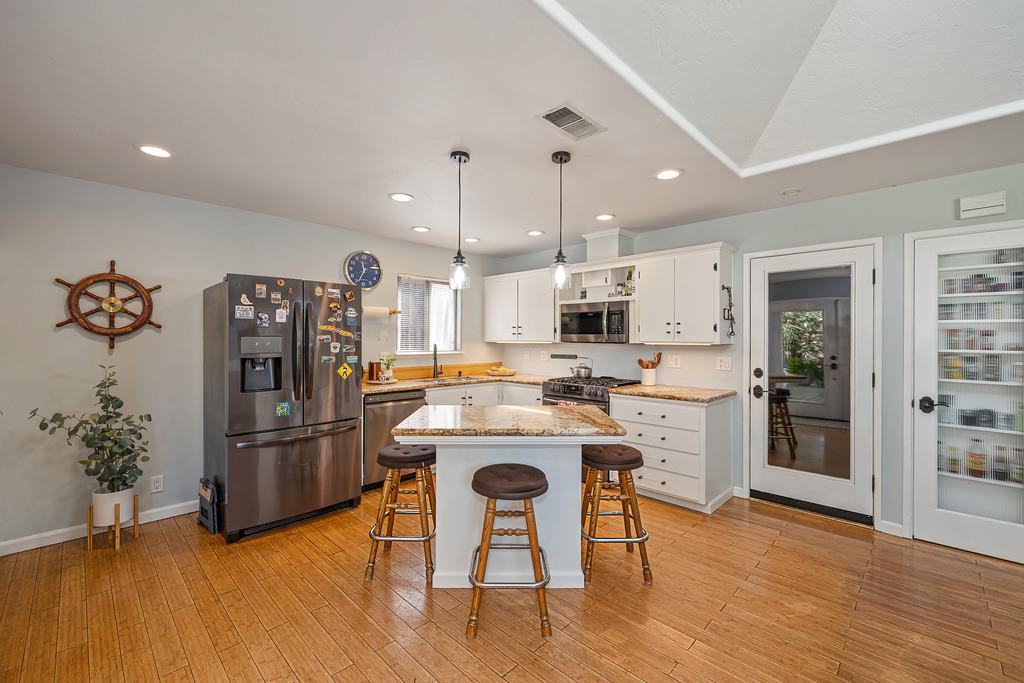 9217 Castlemont Circle