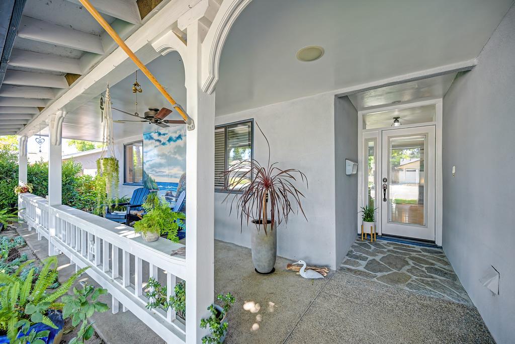 9217 Castlemont Circle