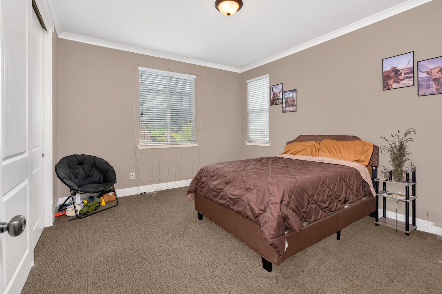 Hollister, California 95023, United States, 3 Bedrooms Bedrooms, ,3 BathroomsBathrooms,Residential,Active,249936