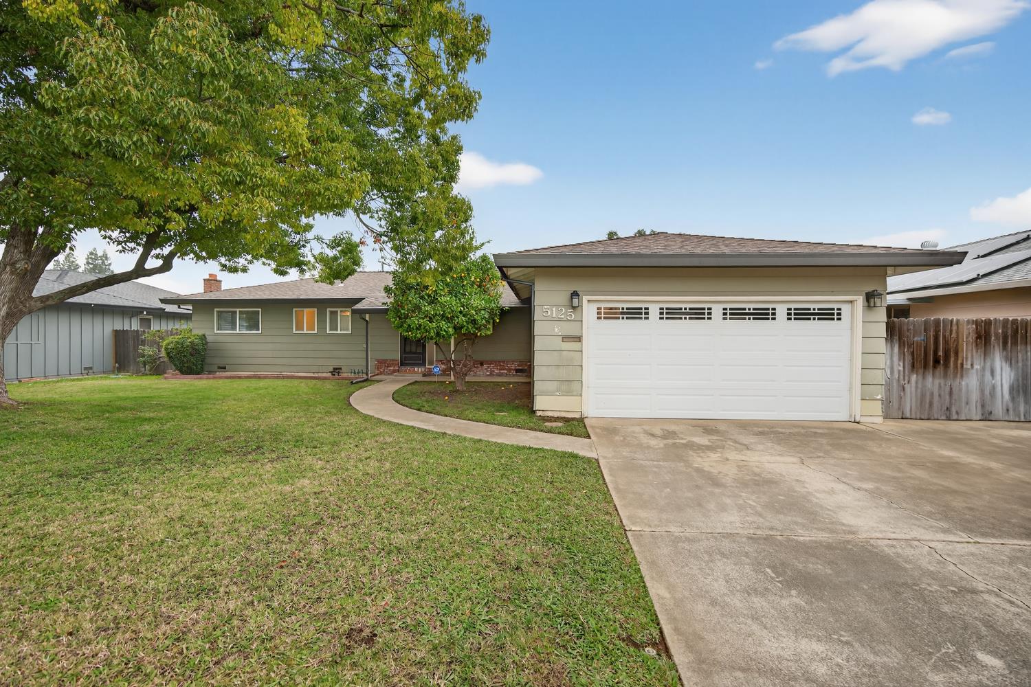 5125 Love Way