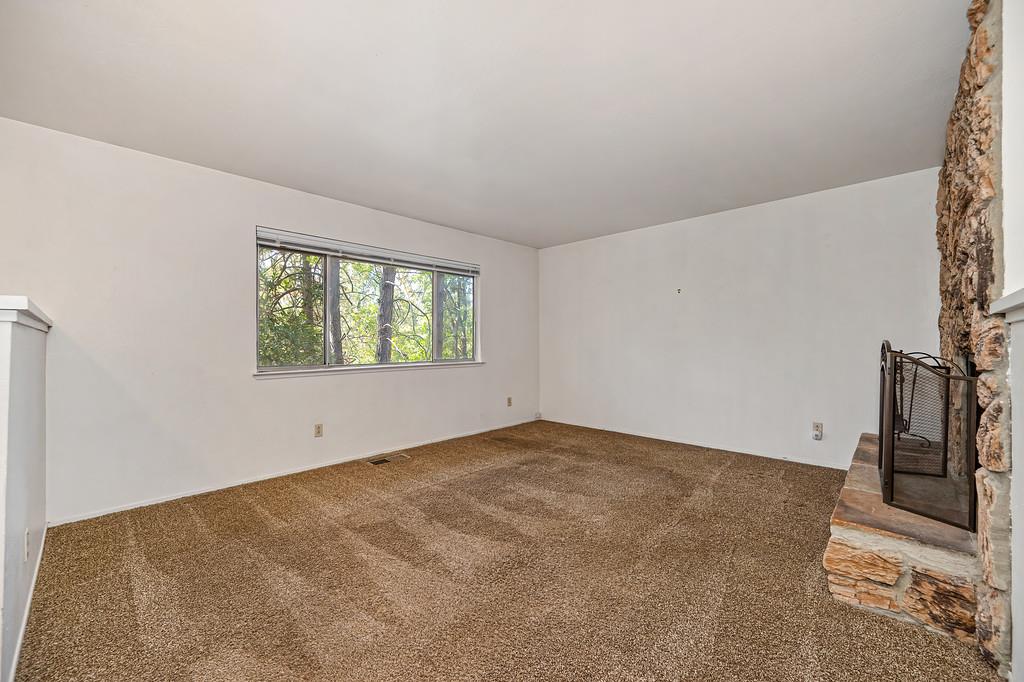 3130 Ridge Court
