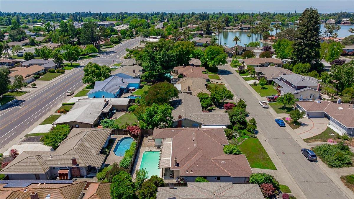 69 Springbrook Circle