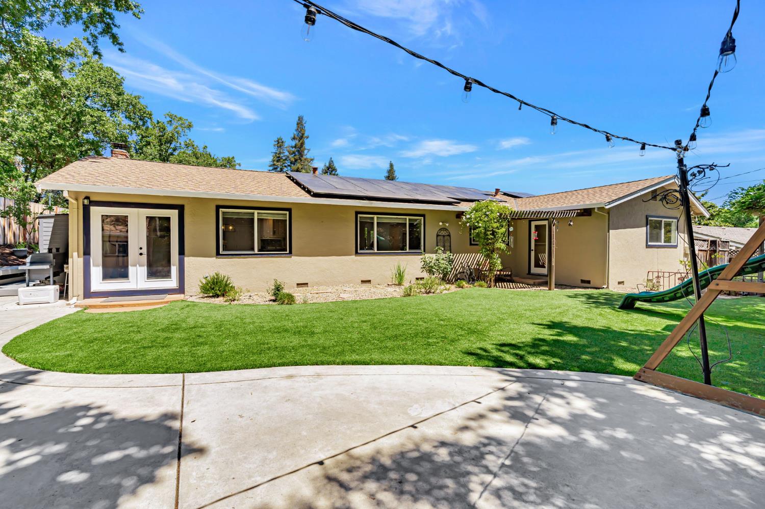 Pleasant Hill, California 94523, United States, 4 Bedrooms Bedrooms, ,3 BathroomsBathrooms,Residential,Active,188915