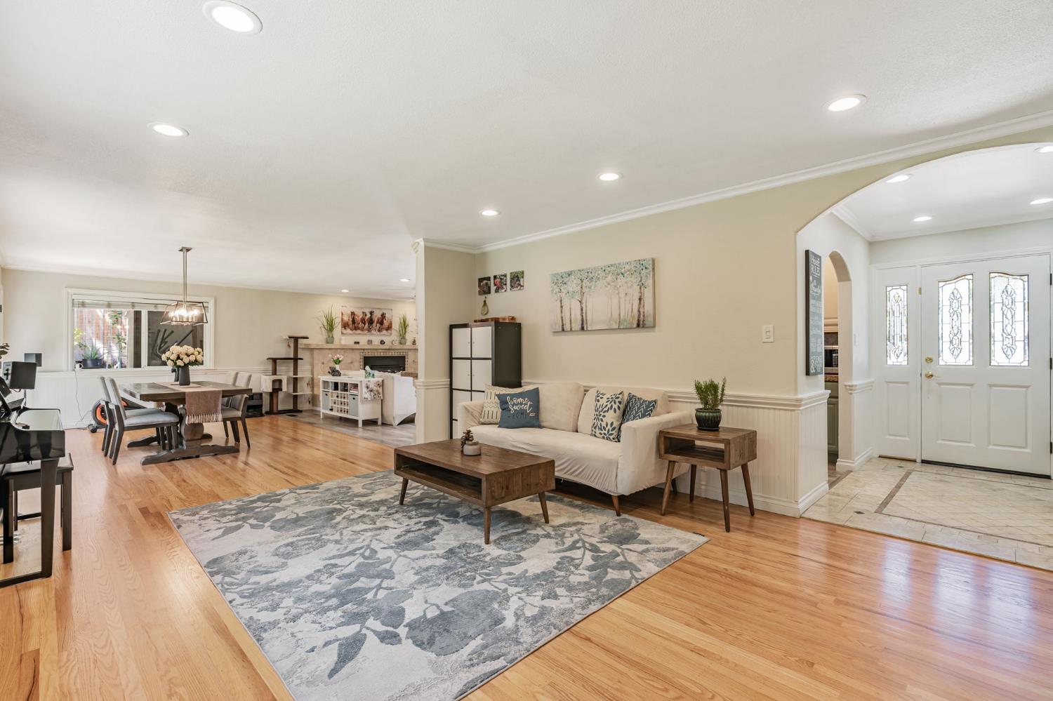 Pleasant Hill, California 94523, United States, 4 Bedrooms Bedrooms, ,3 BathroomsBathrooms,Residential,Active,188915