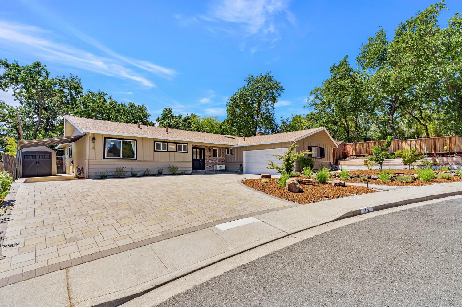 Pleasant Hill, California 94523, United States, 4 Bedrooms Bedrooms, ,3 BathroomsBathrooms,Residential,Active,188915