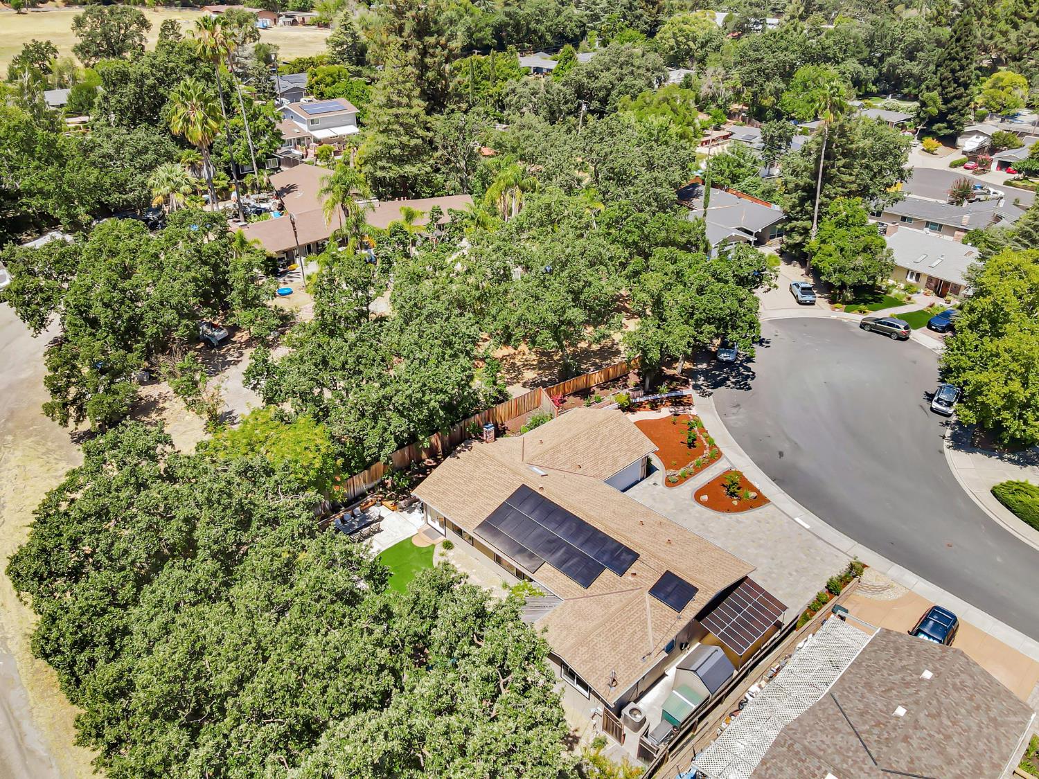 Pleasant Hill, California 94523, United States, 4 Bedrooms Bedrooms, ,3 BathroomsBathrooms,Residential,Active,188915