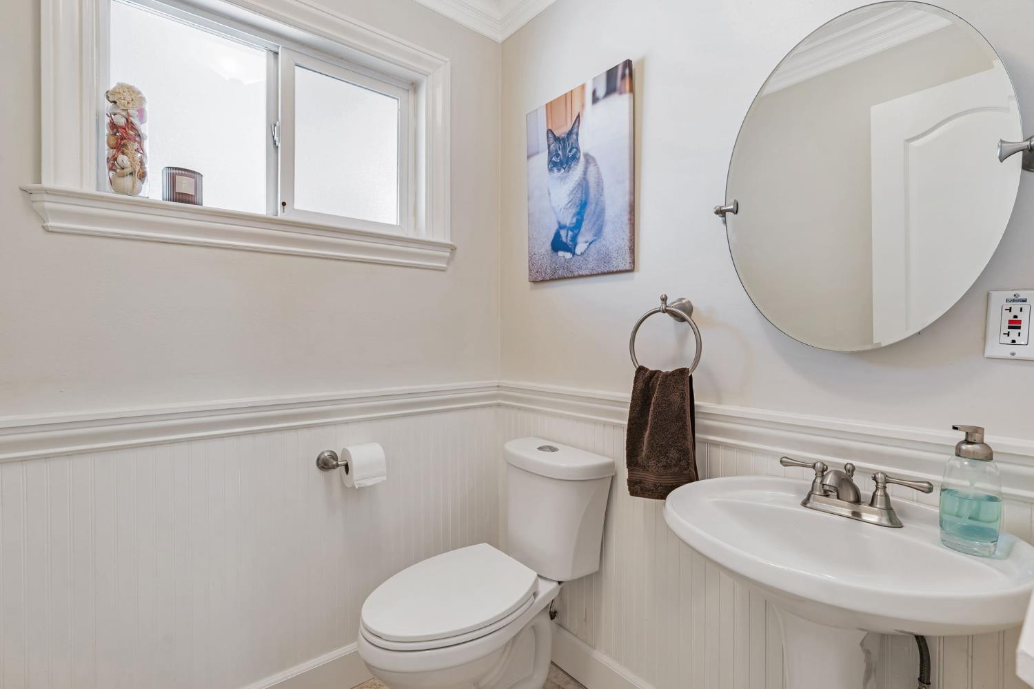 Pleasant Hill, California 94523, United States, 4 Bedrooms Bedrooms, ,3 BathroomsBathrooms,Residential,Active,188915