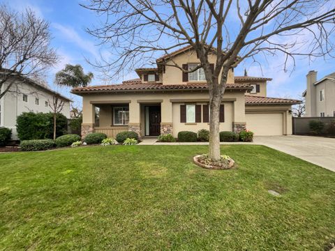 9673 Country Falls Lane Elk Grove CA 95757