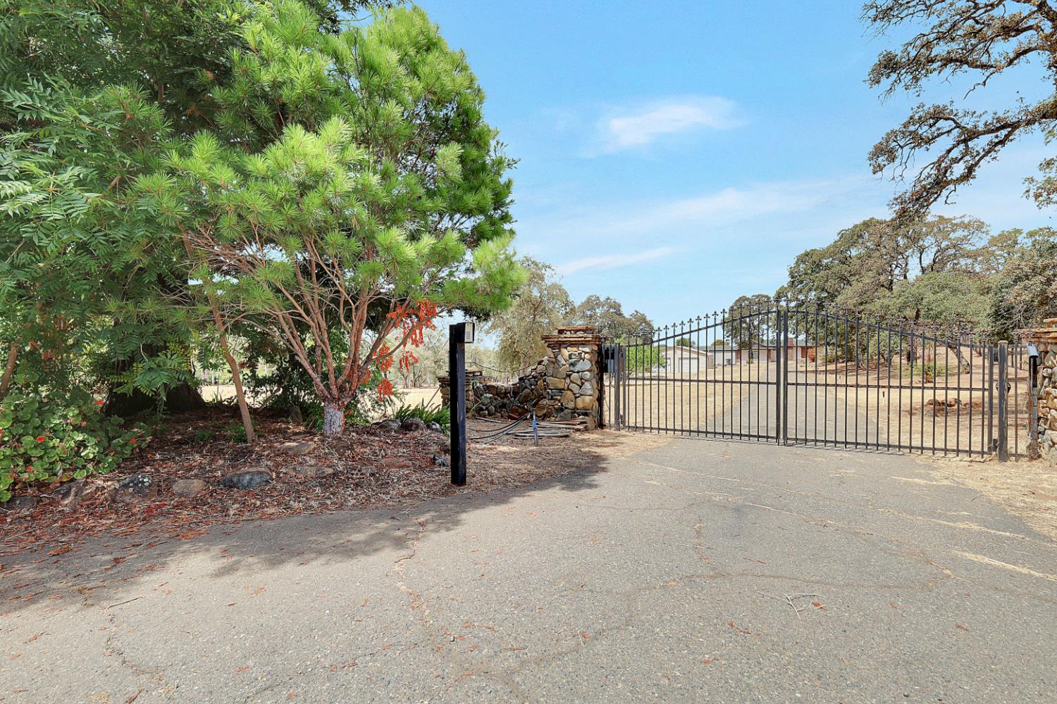 11610 Vickie Drive