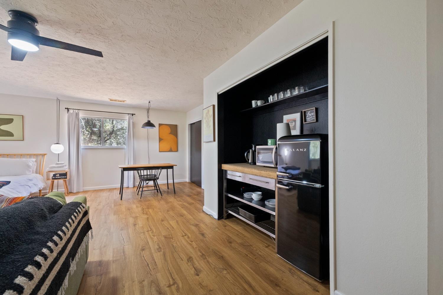 20018 Pine Mountain Drive