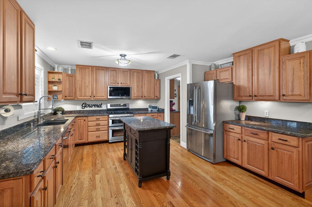 Photo of 5117 Cutty Sark Lane, Shingle Springs, CA 95682 (MLS # 226004281)