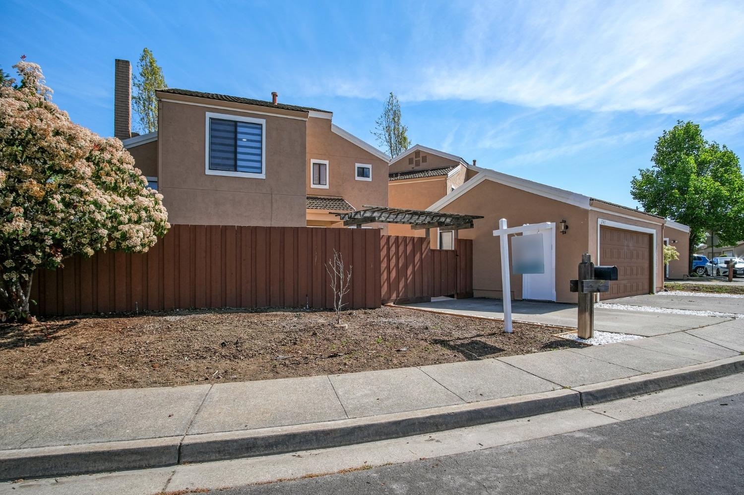 2743 Gamble Court