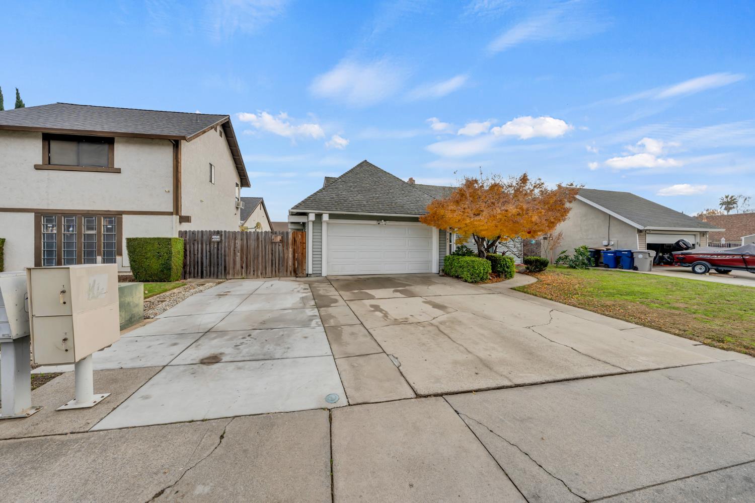 Sacramento, California 95823, United States, 3 Bedrooms Bedrooms, ,2 BathroomsBathrooms,Residential,Active,256745