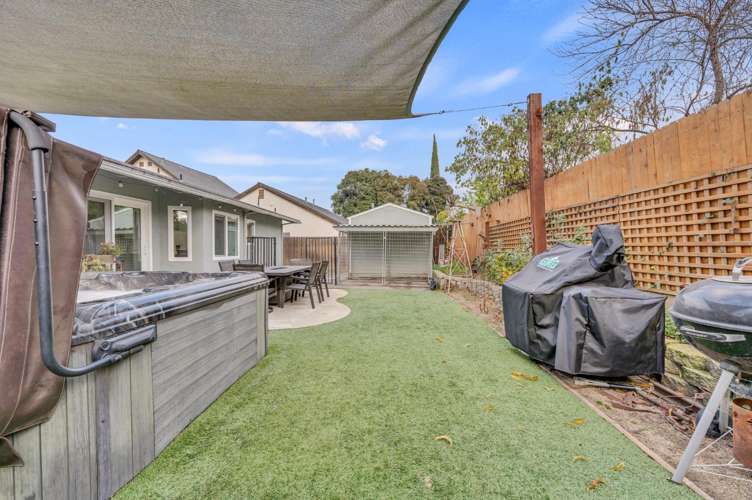 Sacramento, California 95823, United States, 3 Bedrooms Bedrooms, ,2 BathroomsBathrooms,Residential,Active,256745