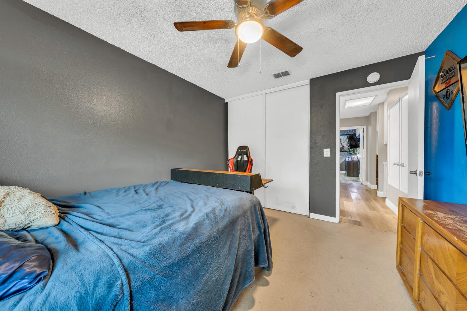 Sacramento, California 95823, United States, 3 Bedrooms Bedrooms, ,2 BathroomsBathrooms,Residential,Active,256745