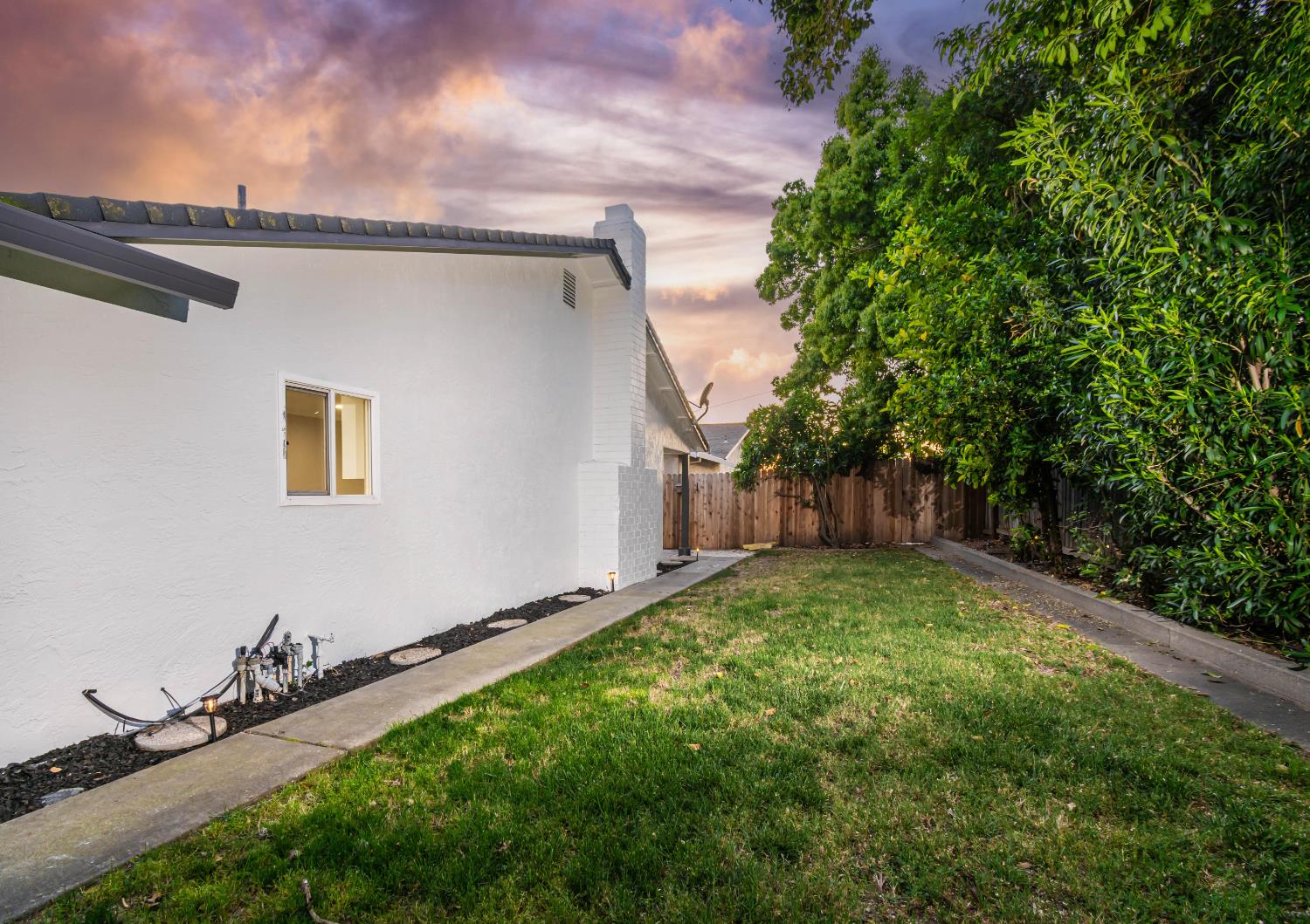 1023 Azure Court