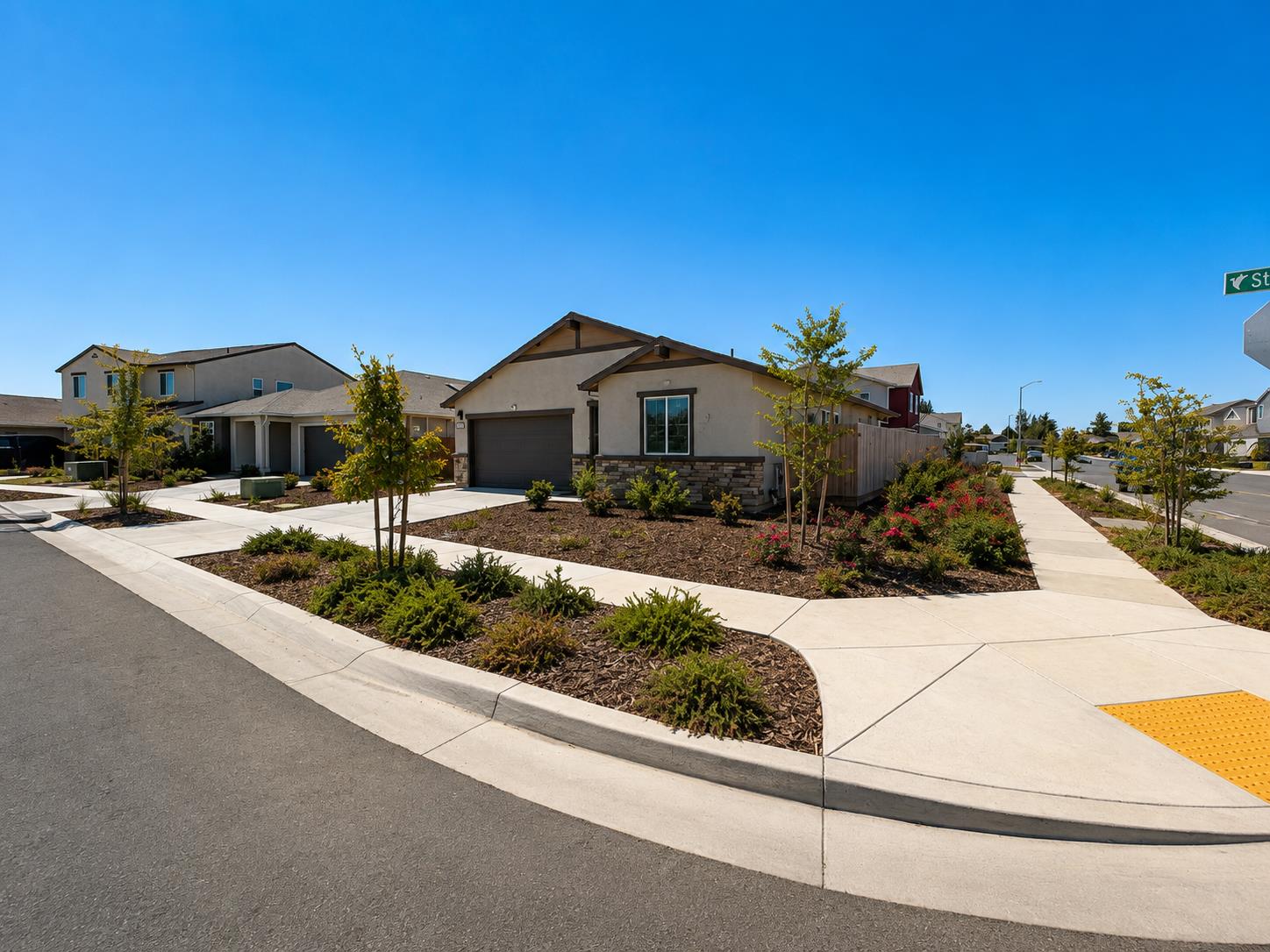 1254 Strawberry Drive