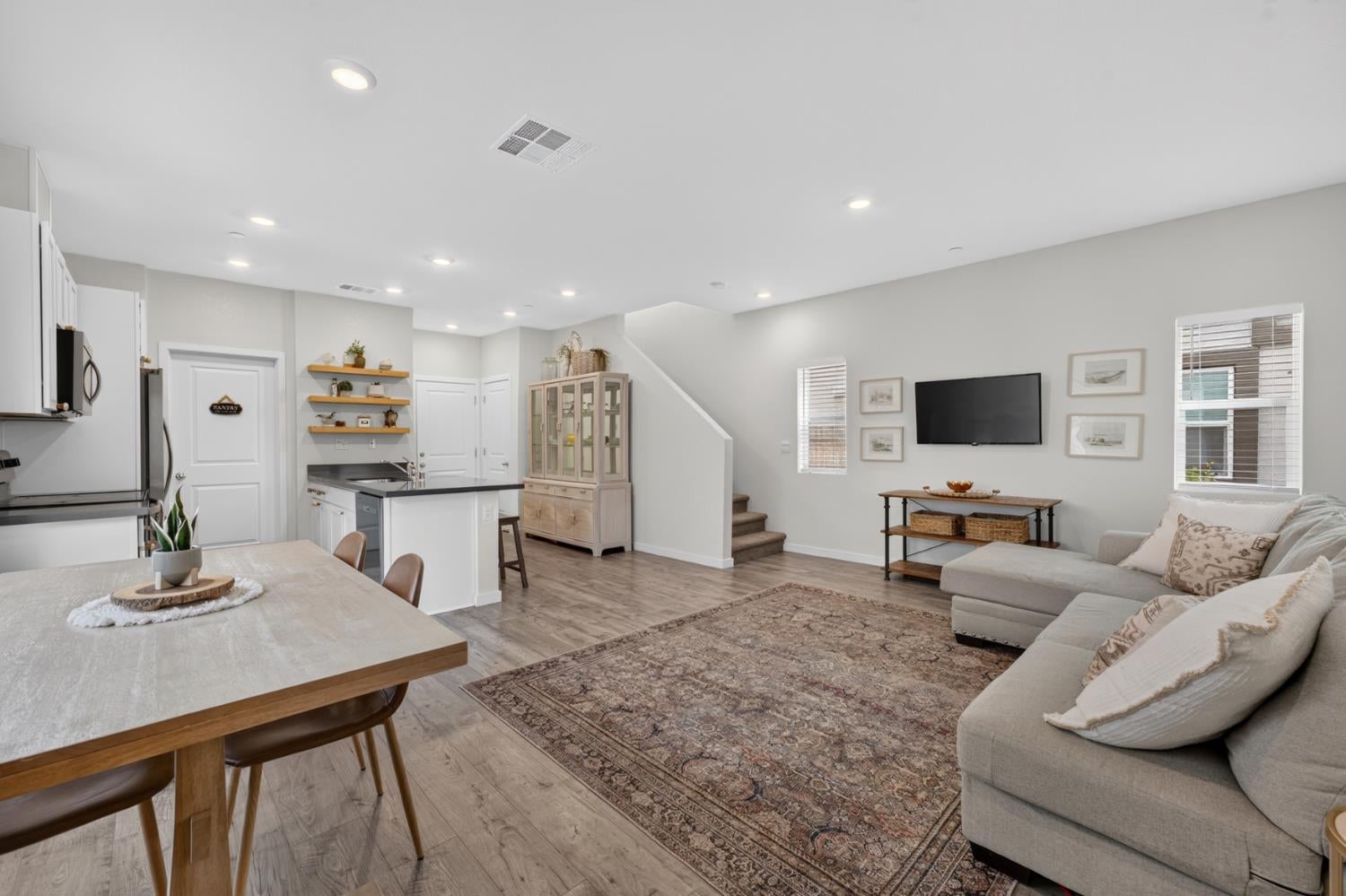 5168 Molino Circle