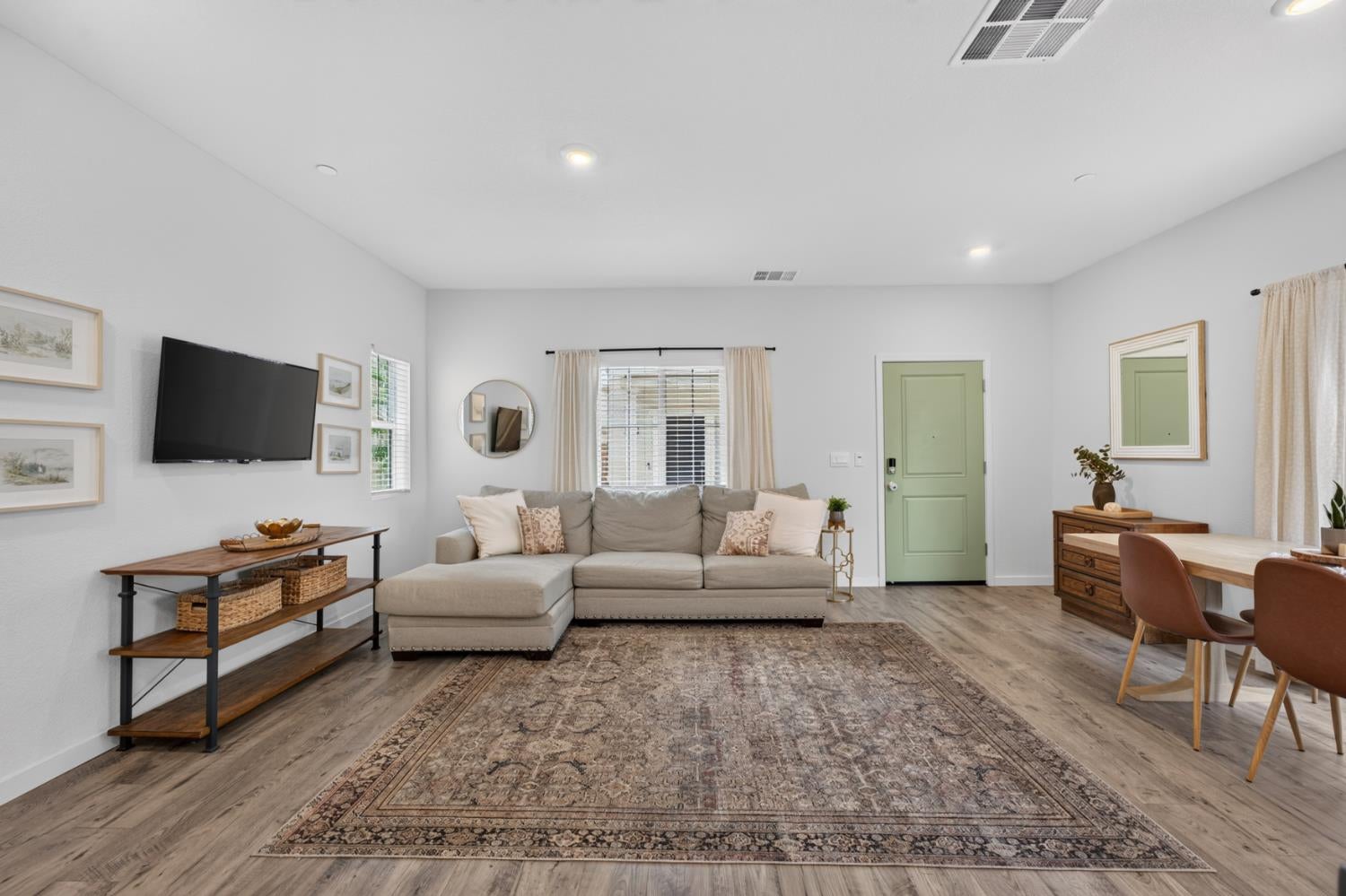 5168 Molino Circle