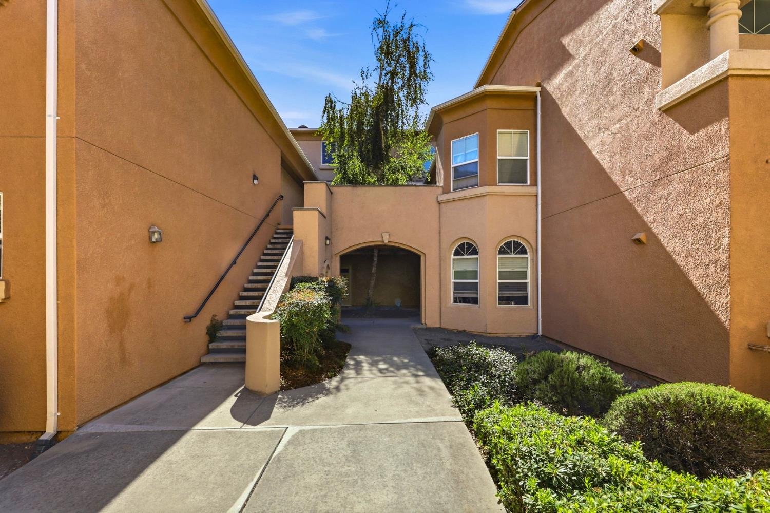 1900 Danbrook Drive 1511