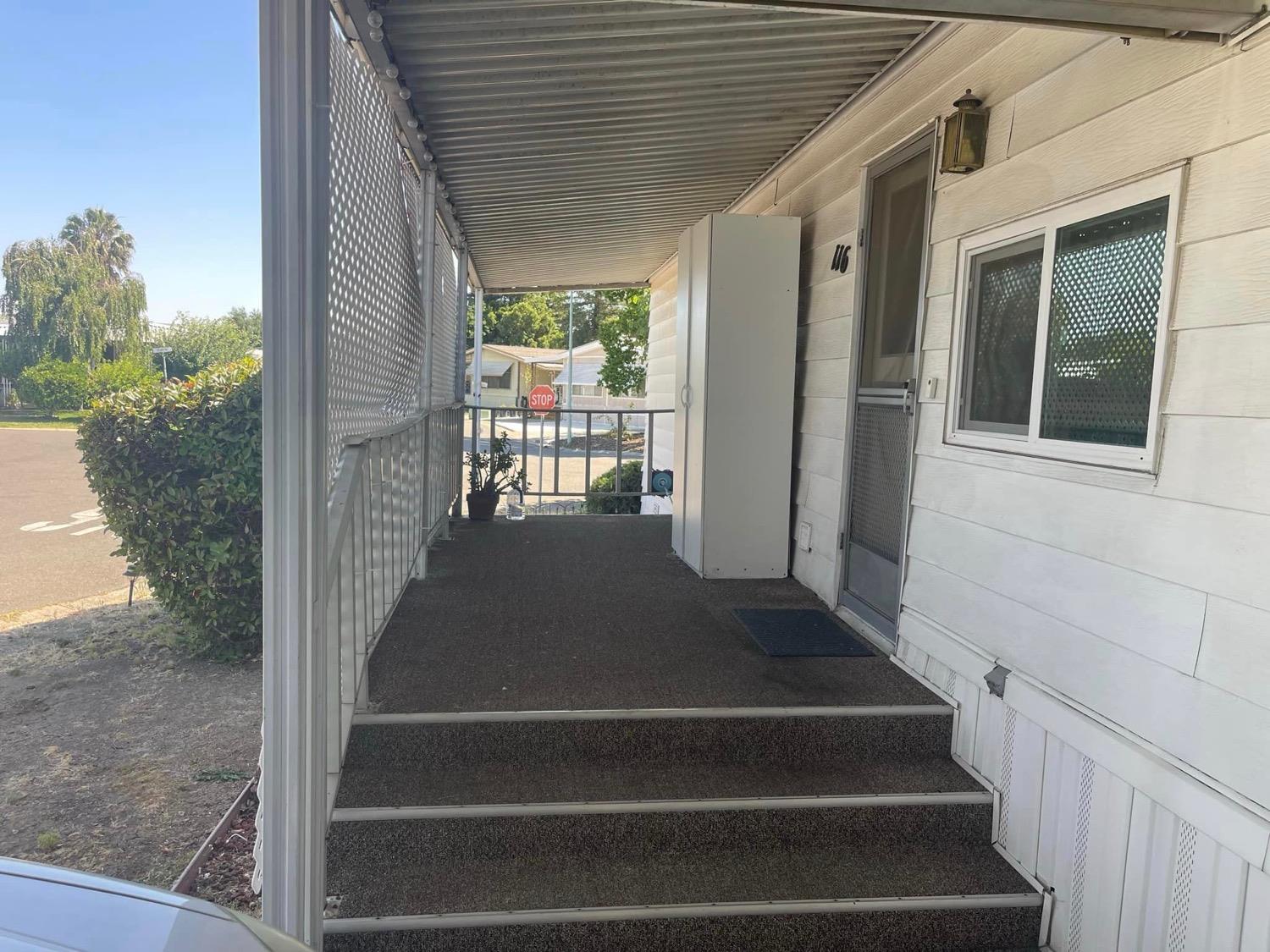 116 Davis Avenue