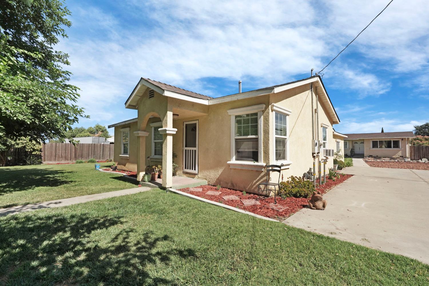 437 E Frisbee Lane
