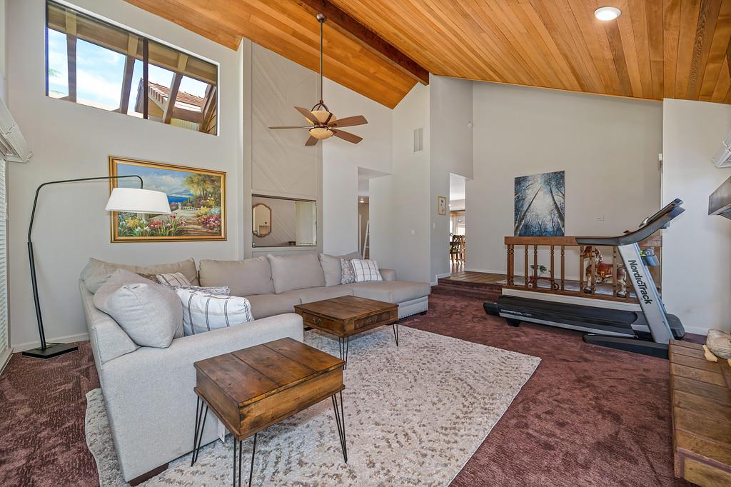 1271 Red Dog Lane