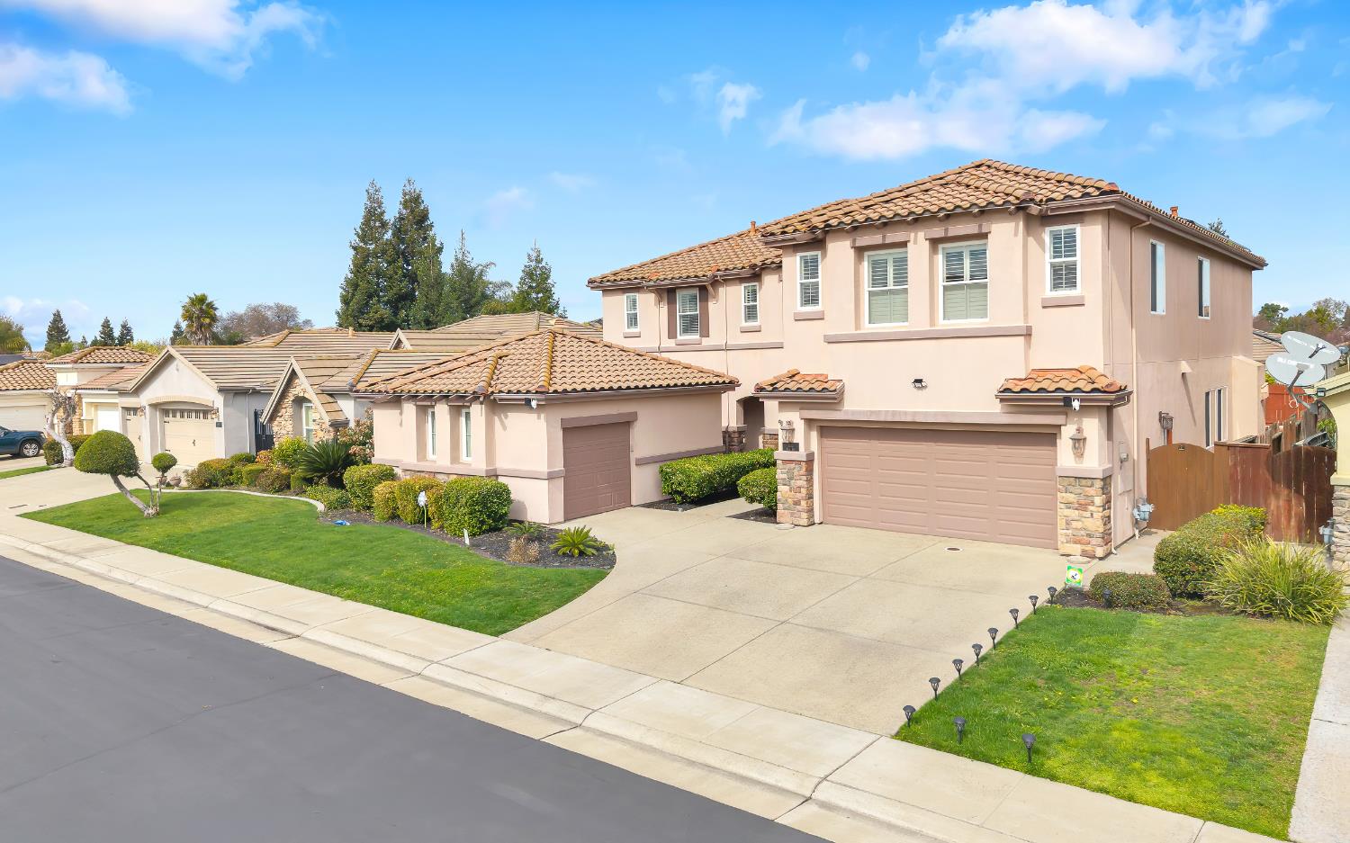 1317 Mill Way