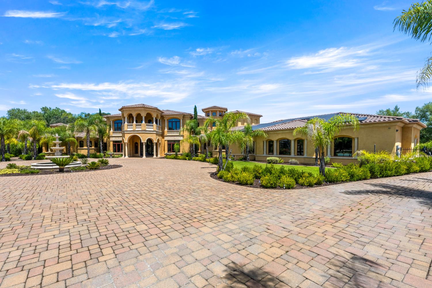 9220 Tuscany Oaks Court