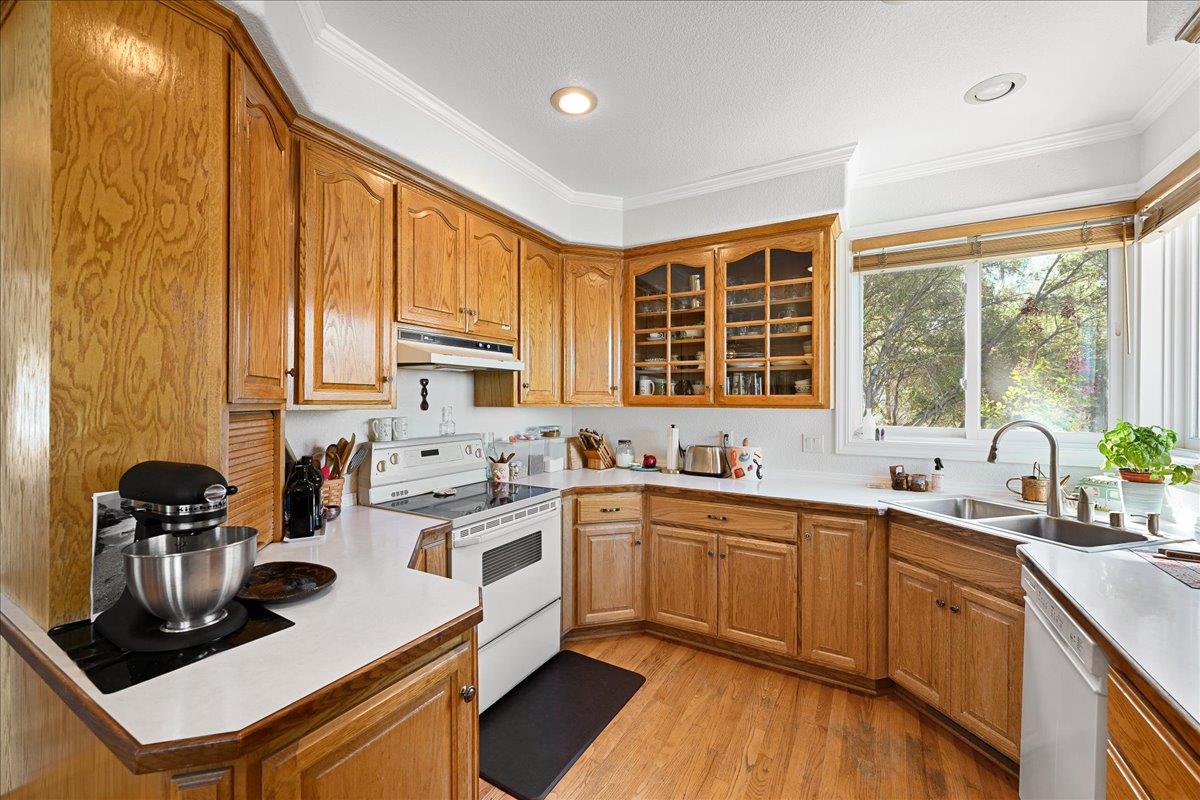 4765 Garden Court