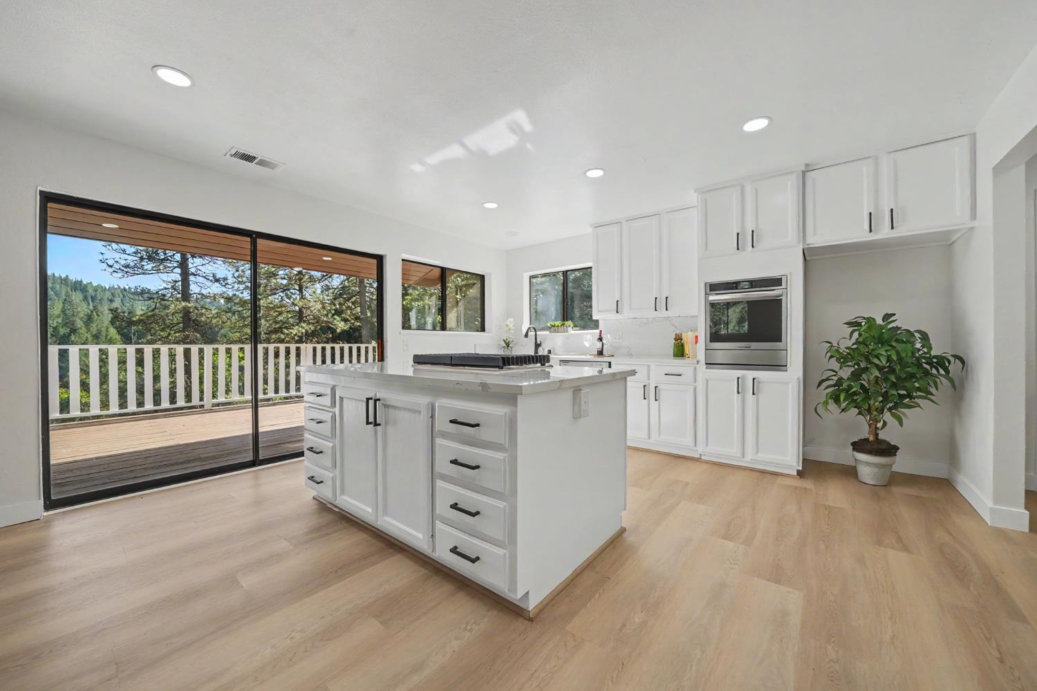 21640 Clute Canyon Road