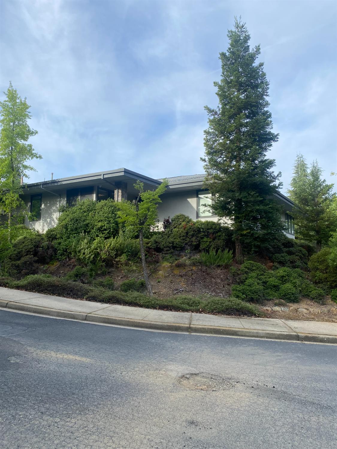 975 Morning Star Drive A & B