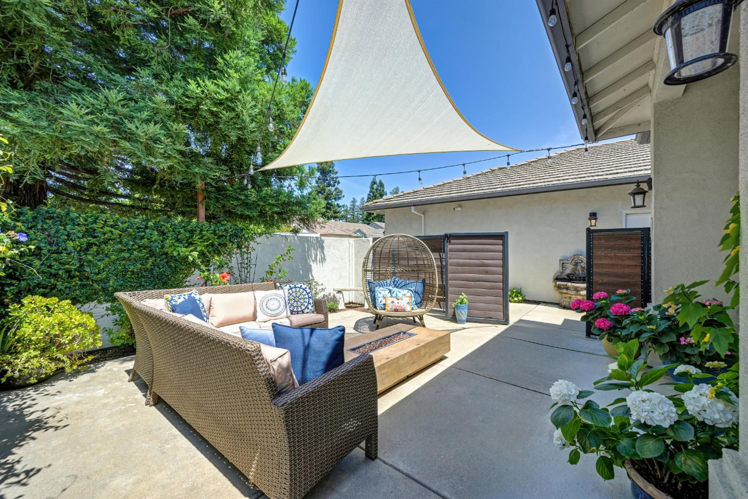 5514 Delrose Court
