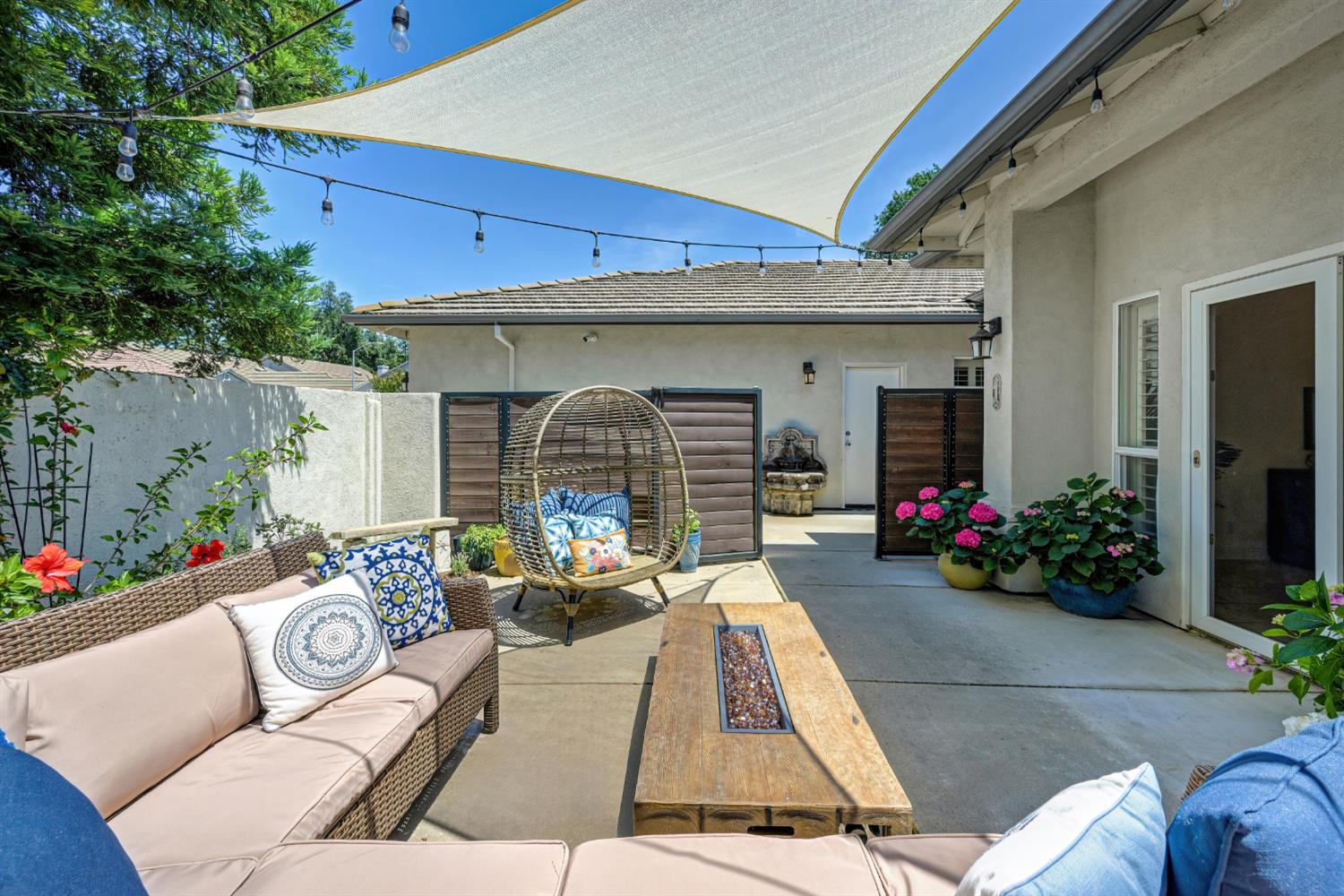 5514 Delrose Court
