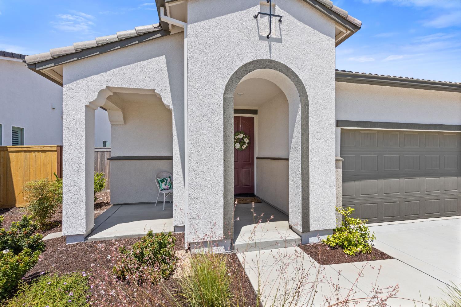 5030 Peace Lily Lane