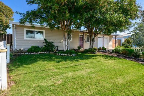 831 School Street Folsom CA 95630